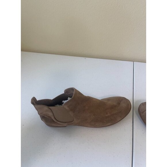 CP Shoes Womens Size 8.5 Ankle Boots Booties Brown Faux Suede - Picture 14 of 15
